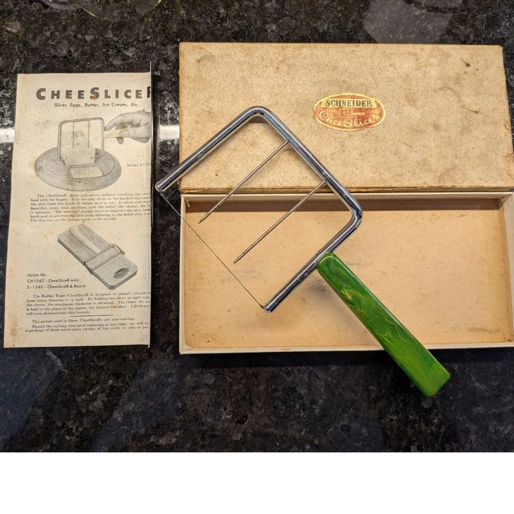 Vintage Schneider CheeSliceR Wire Cheese Slicer Green‎ Marbled Handle w/ Box